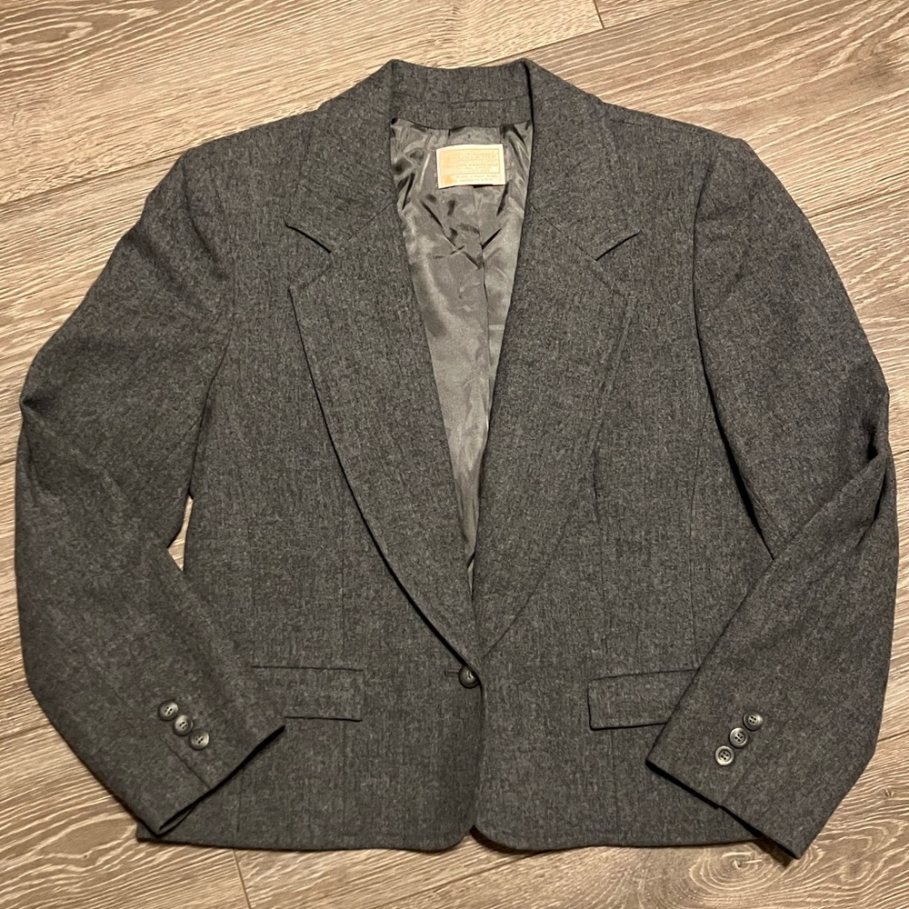 ✨Vintage✨ Pendleton Gray Wool Blazer • Made in the 🇺🇸